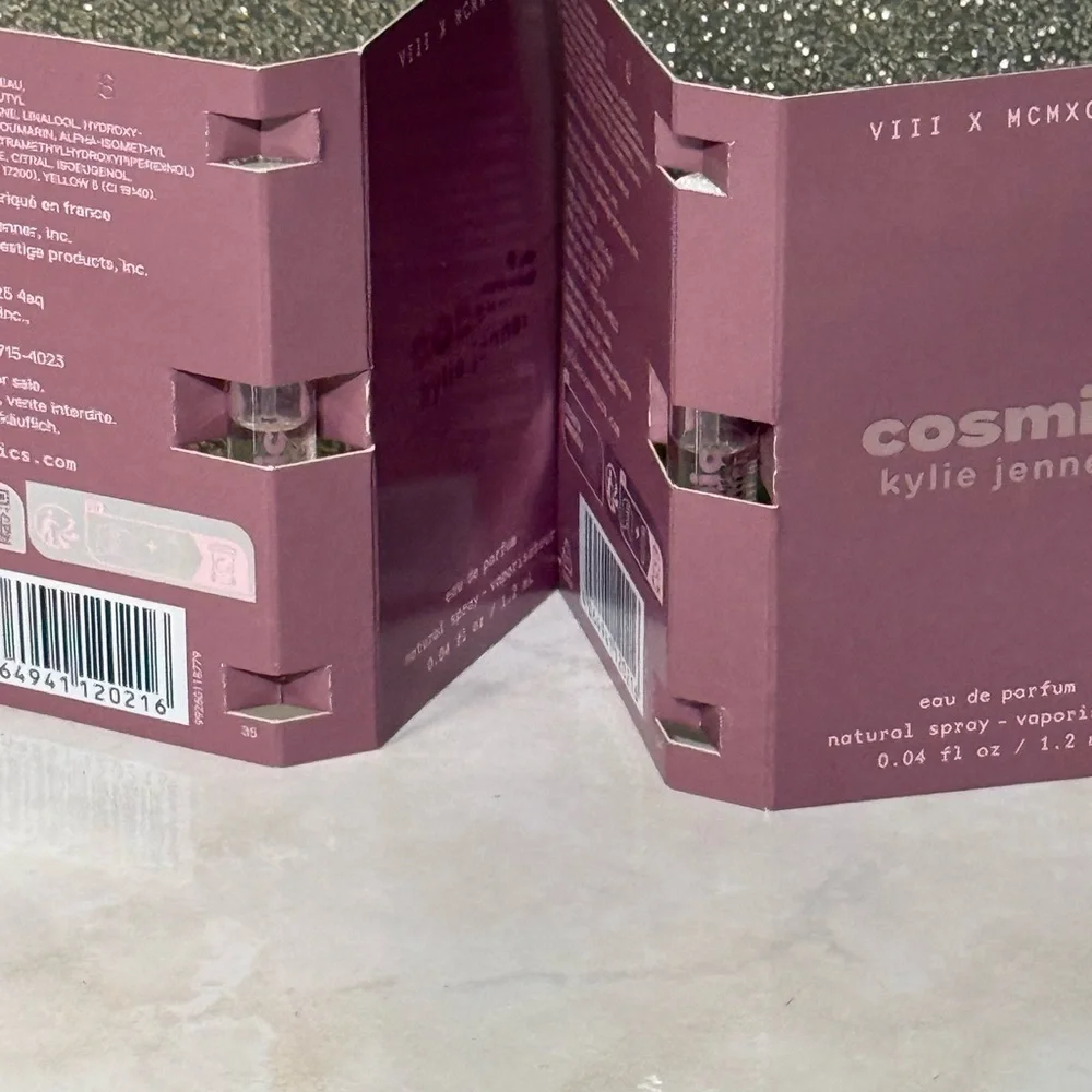 5 for $25 item ๐บ Kylie Jenner Cosmic Samples x2 - Picture 4 of 4